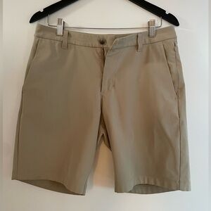 Lululemon Commission Short 32”
